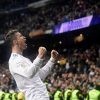 Ronaldo: Từ lời cá cược điên khùng đến phong độ hủy diệt