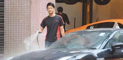 Nam vương TVB phải kiếm sống bằng nghề rửa xe