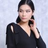 Kim Dung ‘Next Top’ điệu đà với ’em-mê-nơ’ của Larenn