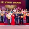 NTK Valentines Vân Nguyễn rực rỡ trong đêm vinh danh nghệ sĩ nhân ái
