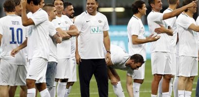 Ronaldo ‘béo’ cùng dàn huyền thoại dự trận tri ân Pirlo