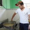 Người mẫu Vũ Tuấn Việt điển trai, giỏi nấu ăn lại chăm làm từ thiện