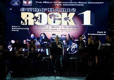 Khán giả ‘sướng tai đã mắt’ với các ca khúc quốc tế bất hủ trong Symphonic Rock 1