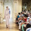 NTK gốc Việt khiến cả Thế giới trầm trồ tại ‘Paris Fashion Week’