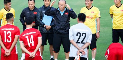 HLV Park Hang-seo thừa nhận chịu nhiều áp lực trước AFF Cup