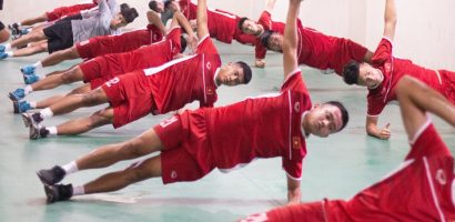 U19 Việt Nam tập buổi cuối tại sân thi đấu trong tâm trạng hứng khởi
