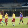 AFF Cup 2018: Philippines chuẩn bị kỹ bài tạt cánh đánh đầu trong buổi tập kín