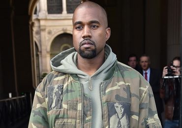 Những hành động khiến Kanye West bị chỉ trích trong năm 2018