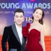 Ưng Hoàng Phúc và Kim Cương tình tứ trên thảm đỏ ‘Keeng Young Awards 2018’
