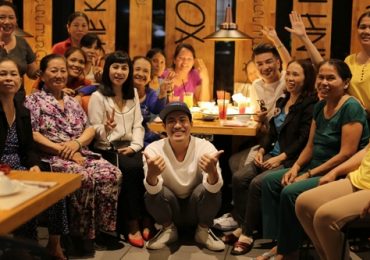 Đàm Vĩnh Hưng và bữa tiệc chiêu đãi dành cho những người phụ nữ đặc biệt ở Sài Gòn