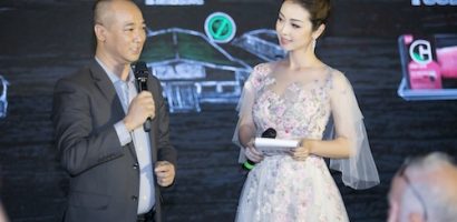 Hoa hậu Jennifer Phạm lộng lẫy khi làm MC