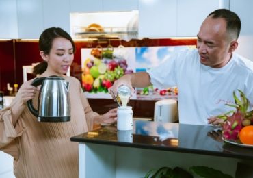 Thu Trang – Tiến Luật hội ngộ Gin Tuấn Kiệt – Phát La, fan kêu gào thích thú vì điều này