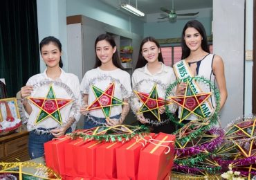 Top 3 Miss World Việt Nam giản dị cùng đương kim Hoa hậu quốc tế làm từ thiện