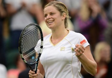 Cựu số một thế giới Kim Clijsters trở lại thi đấu ở tuổi 37