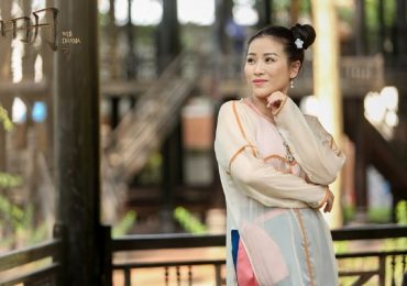 Gây sốt với web-drama ‘Hài ma’, Kiều Linh rinh nút bạc YouTube