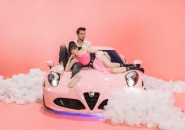 Trương Quỳnh Anh “chơi lớn” tô hồng siêu xe Alfa Romeo độc nhất để làm MV