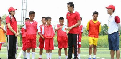 ‘Cầu thủ nhí 2020’: HLV Nguyễn Hồng Sơn nổi giận, khiến học trò bật khóc
