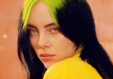 ‘Giả ngơ’ không biết gì khi fan đòi album, nhưng 3 tuần sau Billie Eilish tặng fan luôn single mới