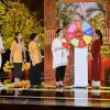 Gala nhạc Việt: NSND Hồng Vân tung hứng ăn ý cùng Lâm Vỹ Dạ, Khả Như