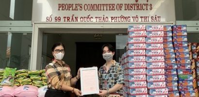 Đan Trường – Trung Quang chung tay hỗ trợ người dân khu phong tỏa, người vô gia cư