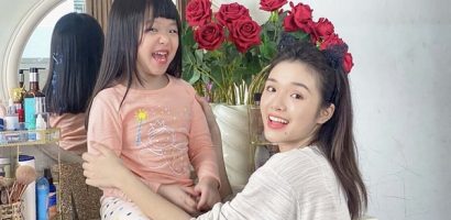 ‘Ở nhà vui mà’: Khám phá cách chăm con của hai mẹ bỉm Yeye Nhật Hạ và Thanh Trần