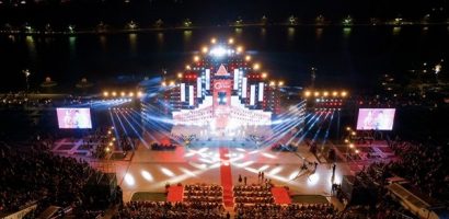 Đạo diễn Vạn Nguyễn cùng ekip ‘cháy’ trong Đà Lạt Party Countdown thu hút hàng vạn người