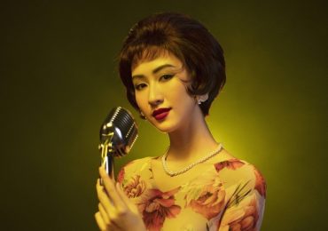 Hà Thu đẹp nao lòng tái hiện hình ảnh mỹ nhân Sài Gòn xưa trong MV mới
