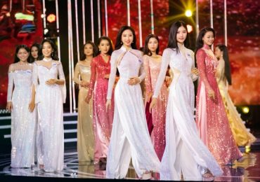 Dàn thí sinh đêm ‘Miss World Vietnam 2023’ rạng rỡ trong áo dài Ngô Nhật Huy