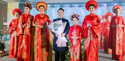 MC Quỳnh Hoa, Ngọc Trang, Thiên Nga lộng lẫy trong Áo dài Việt Hùng