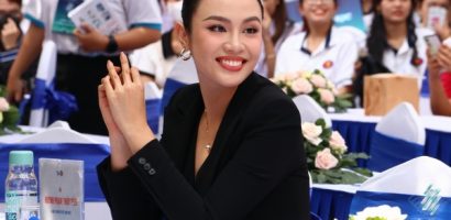 Á hậu Thủy Tiên chia sẻ câu chuyện truyền cảm hứng cho sinh viên