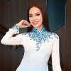 Lê Hoàng Phương làm hướng dẫn viên du lịch cho các thí sinh Miss Grand International