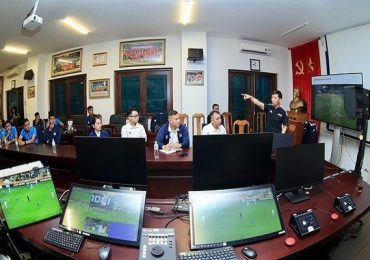 FIFA hỗ trợ VPF đào tạo thêm trọng tài VAR, V-League sắp được ‘phủ sóng’ công nghệ video