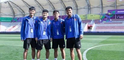 Đội tuyển Việt Nam đấu Indonesia trên sân nhỏ hơn cả Hàng Đẫy nhưng đẹp mê li