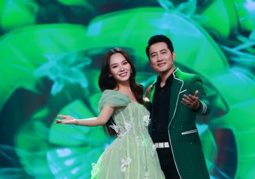 Hoa hậu Mai Phương song ca cùng ca sĩ Nguyễn Phi Hùng trong chương trình chào xuân