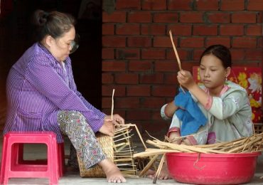 Thần tài gõ cửa: Xót xa hoàn cảnh mẹ đơn thân một mình nuôi con gái ăn học