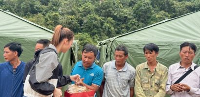 Lương Thùy Linh nhận bảo trợ cho 2 em bé mất cả cha lẫn mẹ ở Cao Bằng