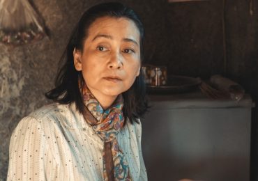Người mẹ trong ‘Lật mặt 8’ của Lý Hải khiến khán giả xúc động