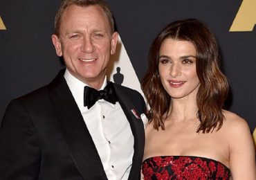 Vợ tài tử ‘Điệp viên 007’ Daniel Craig mang bầu ở tuổi 48