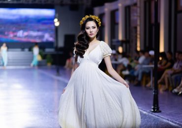 Nguyễn Diệu Linh khuynh đảo sàn catwalk với váy trắng ấn tượng