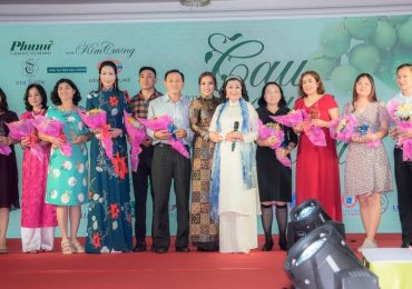 Trịnh Kim Chi tham dự đám cưới tập thể của 40 cặp đôi khuyết tật