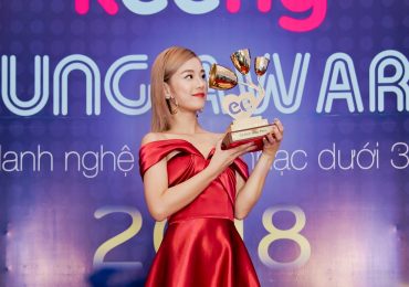 ‘Nụ hôn đánh rơi’ oanh tạc Vpop 2018, đưa Hoàng Yến Chibi nhận giải thưởng