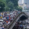 Đi lại khổ sở ở nút giao có ba trường đại học