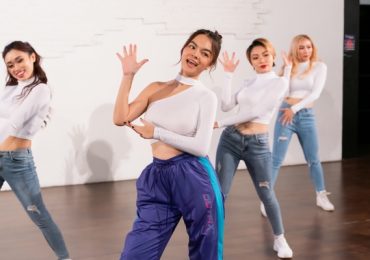 Phạm Quỳnh Anh tung bản remix ‘Xiêu lòng’, trổ tài vũ đạo cùng Trang Hý