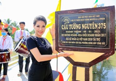 Hoa khôi doanh nhân Hương Hoàng xây cầu kiên cố cho bà con miền Tây