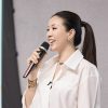 Hoa hậu Thu Hoài khiến fans bối rối chọn cách xưng hô vì quá trẻ trung