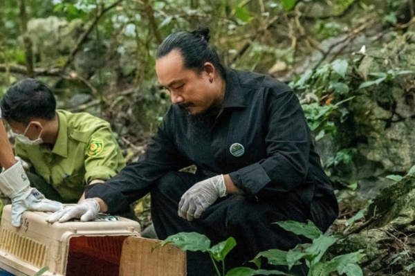 Đạo diễn Cao Trung Hiếu và ‘những đôi mắt xanh non’