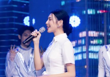 Vừa ra mắt MV, Thuỳ Tiên đã đi hát tại sân khấu lớn