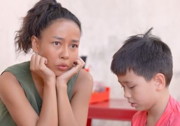 Mẹ siêu nhân: Thảo Trang tâm sự về tuổi thơ cơ cực với con trai